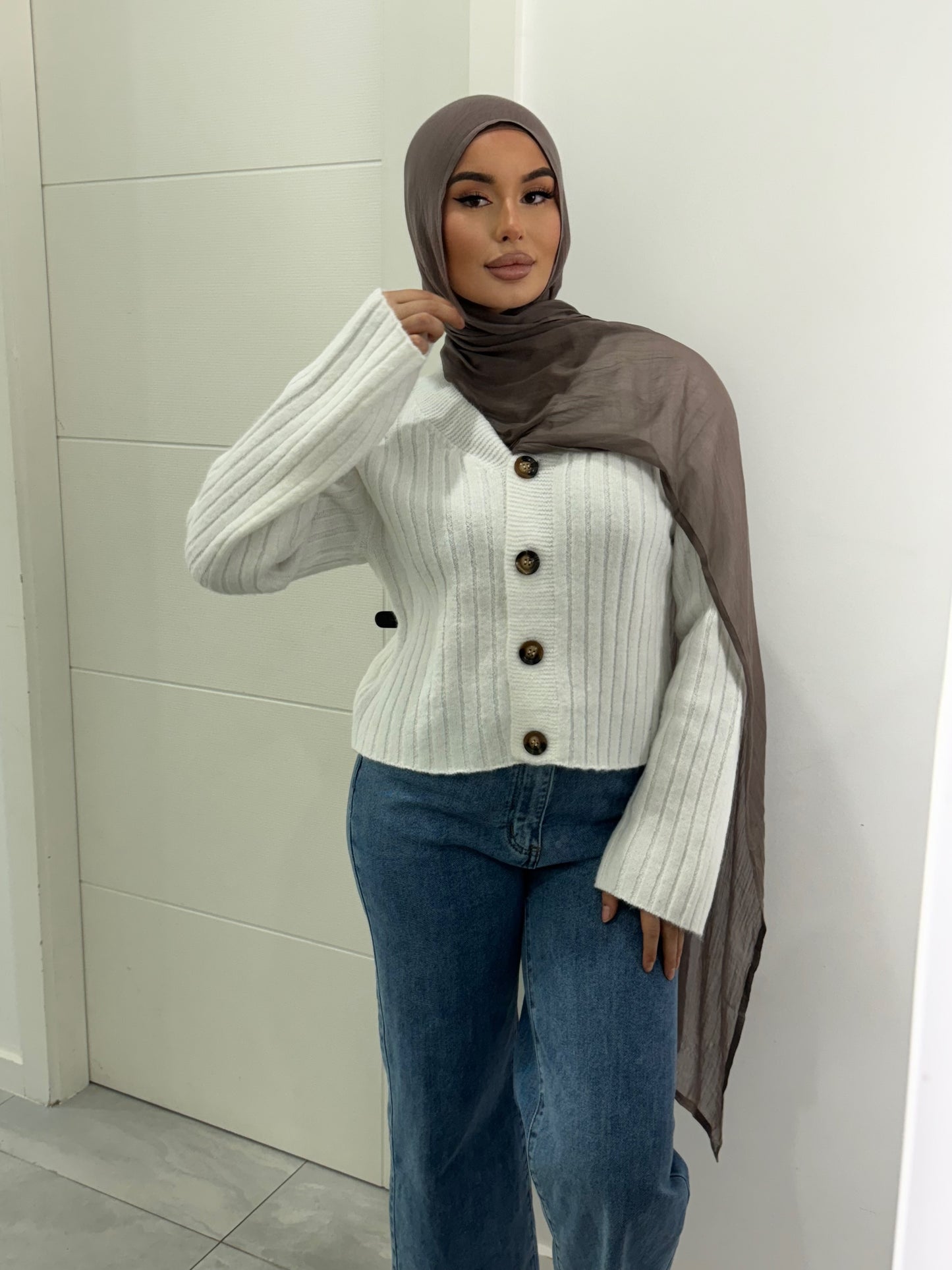 Nesrine Cardigan