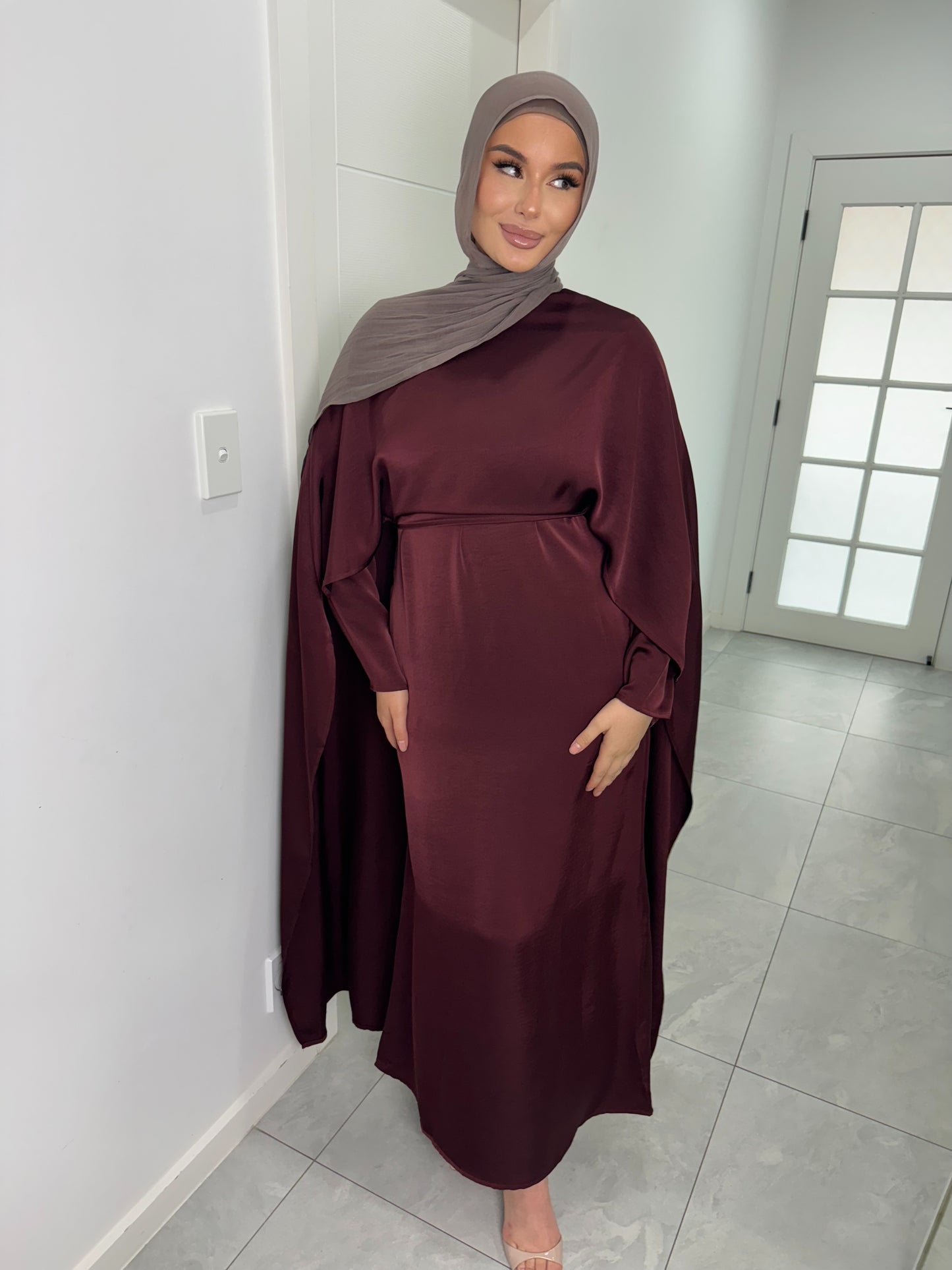 Shereen Cape Set