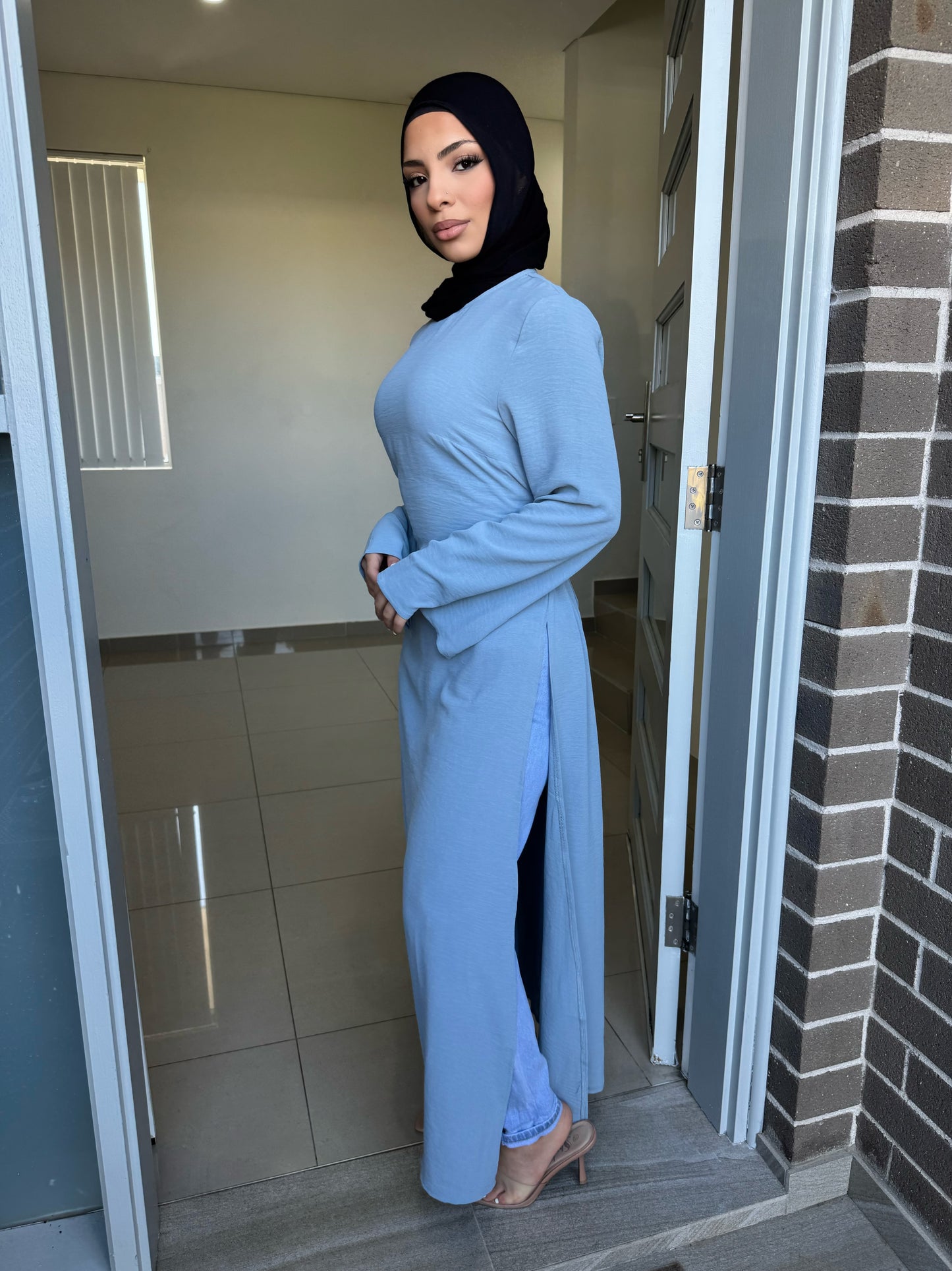 Macie Split Top