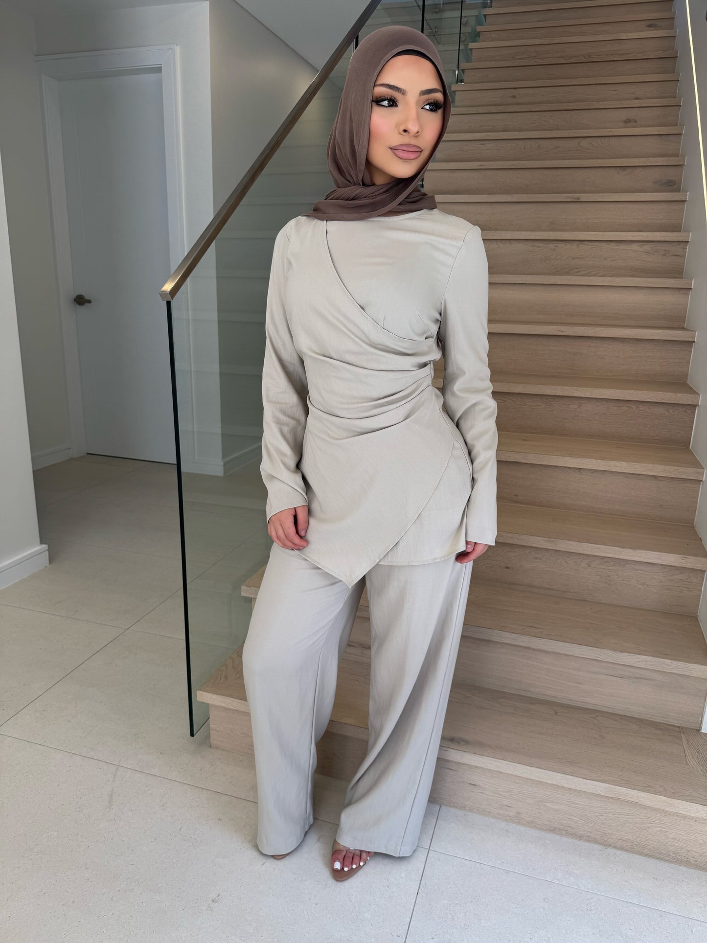 Amelia Set