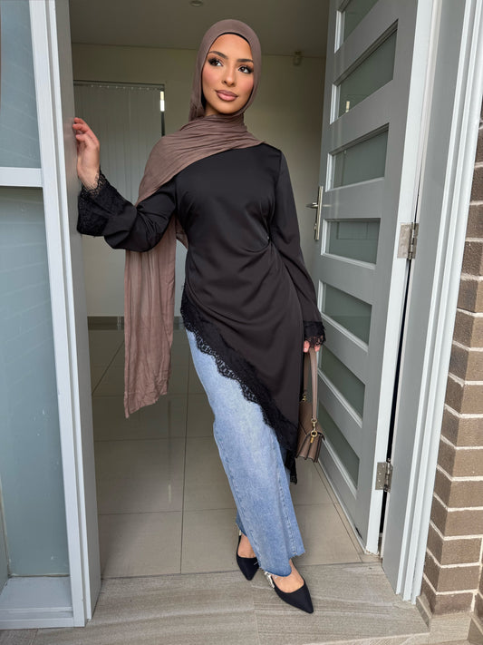 Farah Lace Top